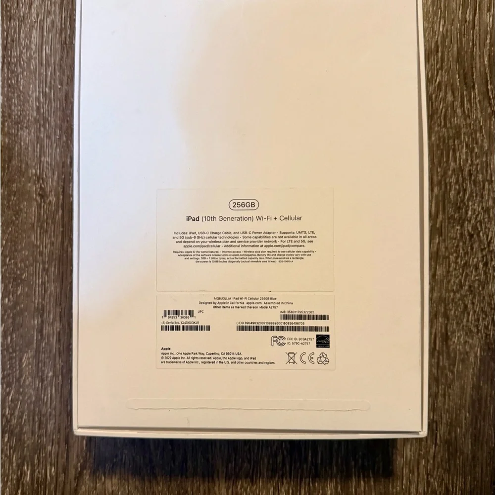Apple iPad EMPTY BOX 10th generation blue 256 GB Apple stickers included